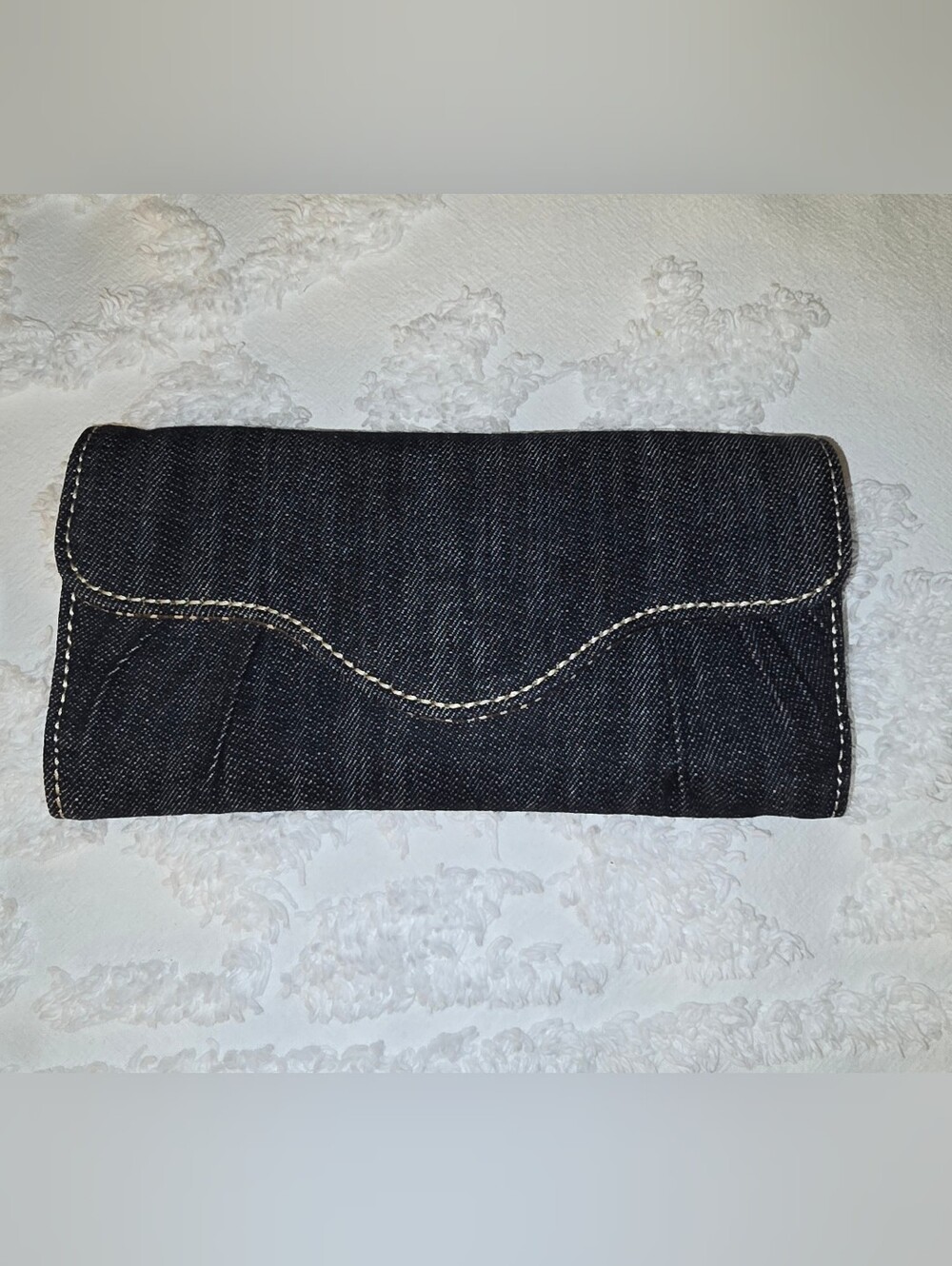 Thirty One Dark Wash Women's Wallet with Contrast Stitching